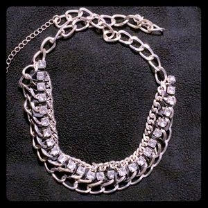 ⚜️5/$25⚜️Silver chain choker